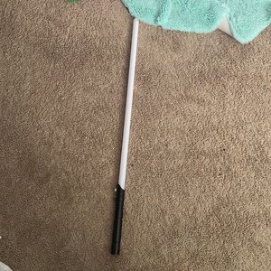 a Light saver goes up to my waist “im 5’1 “ barley used needs batteries for use